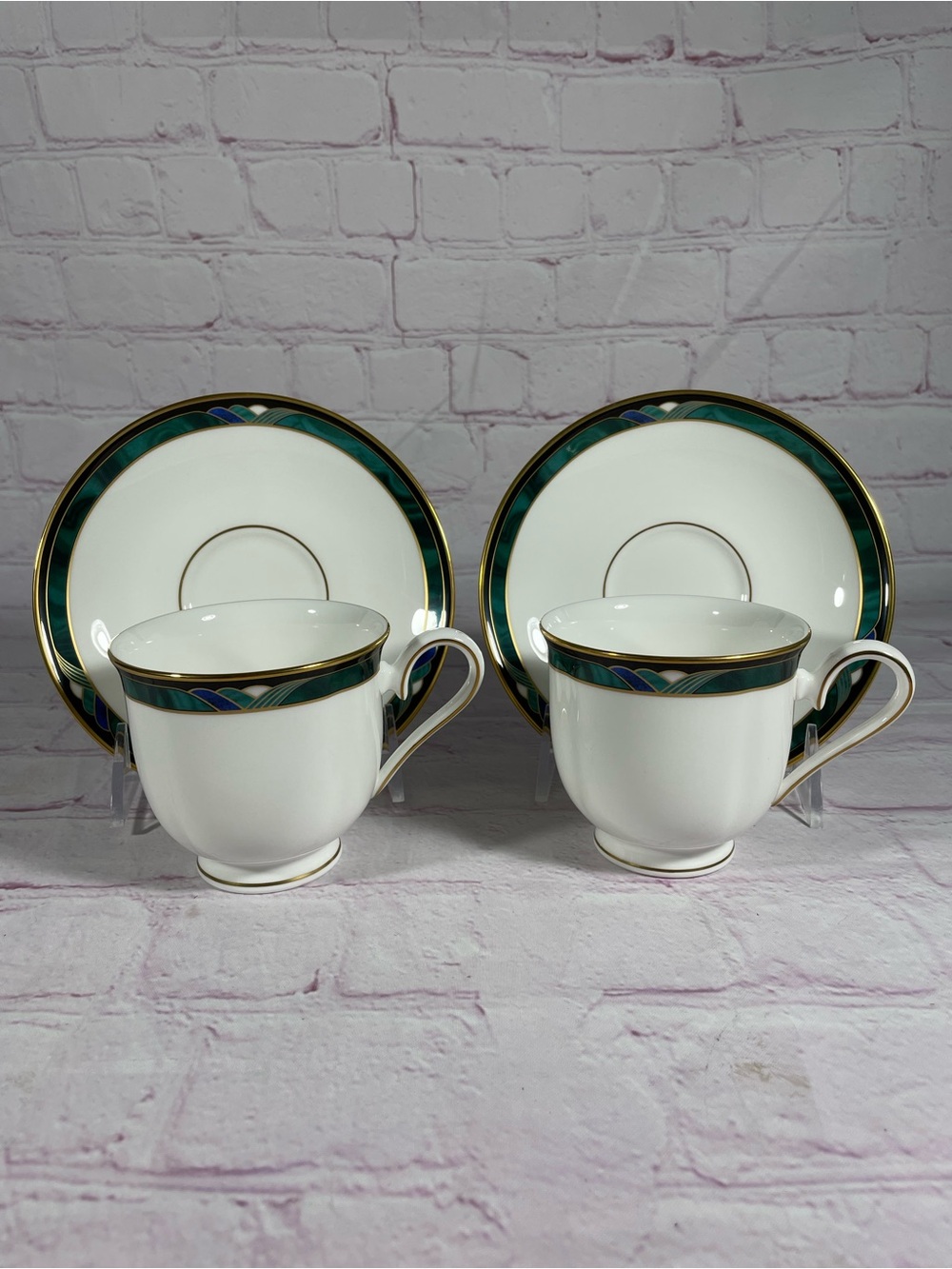 Lenox Debut Collection Kelly Footed Teacup and Saucer Gold Trim Set of 2
